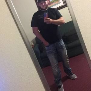 Meet your Posher, Max